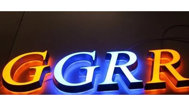 企業(yè)背景墻發(fā)光字選擇那種材料好？